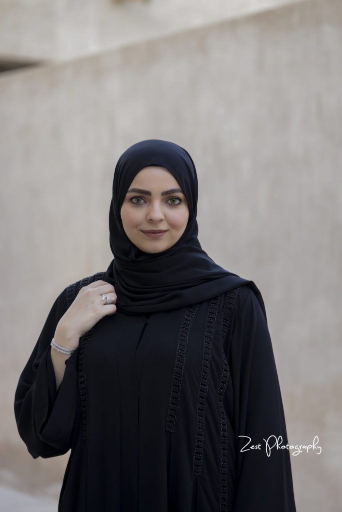 Fashion photographer in Dubai captures unique and creative fashion looks for models