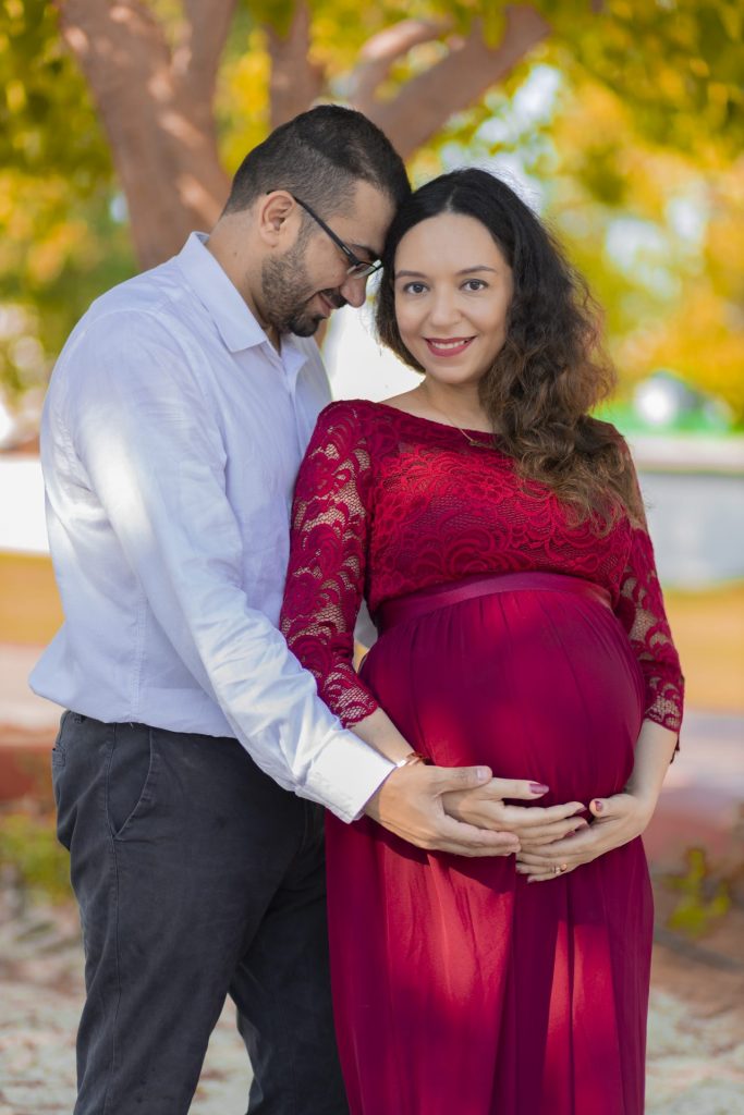 Maternity Photoshoot in dubai - Can you feel the little kicks?