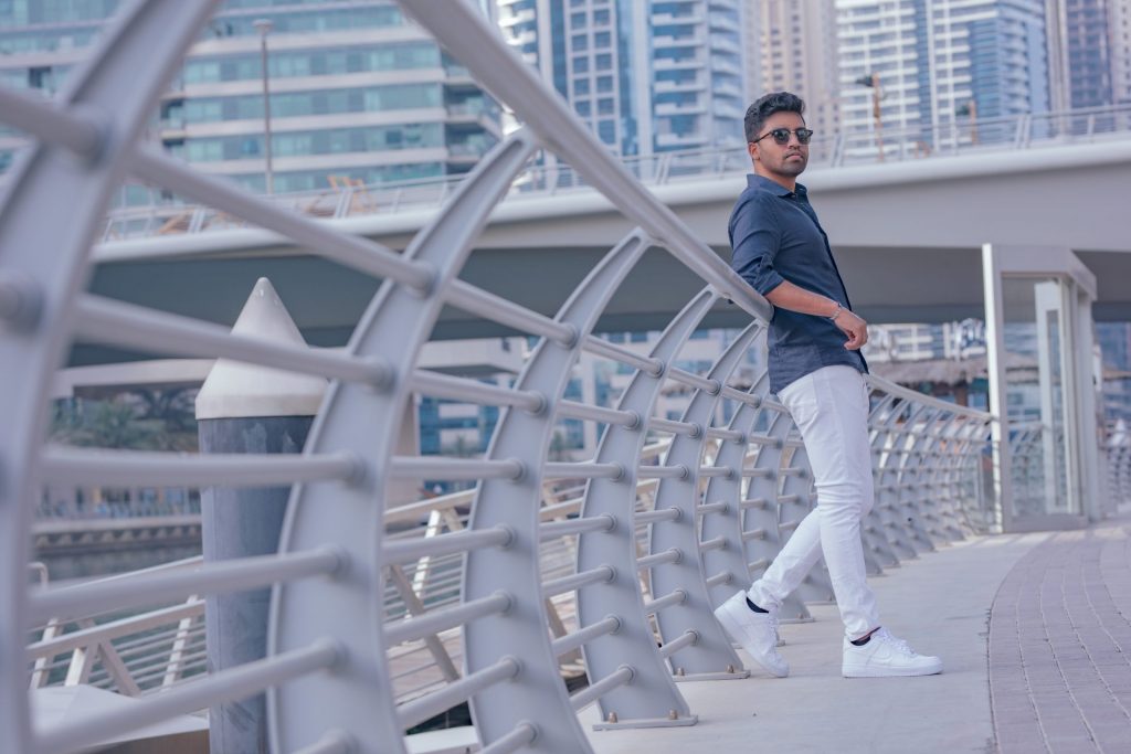 Fashion photographer in Dubai captures unique and creative fashion looks