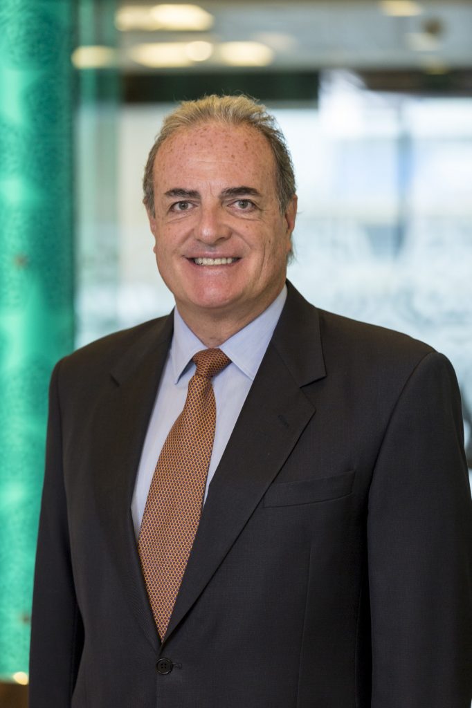 Custom corporate video production in Dubai