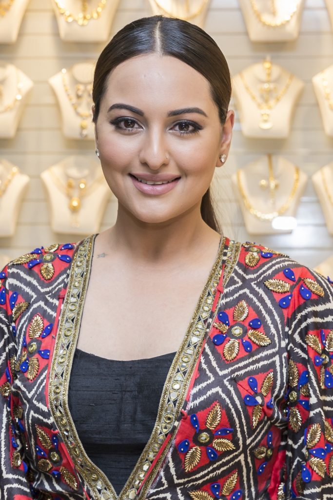 Corporate video Production in Dubai | Zest Photographs