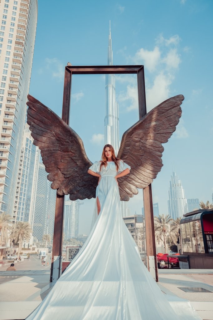 Flying Dress Photography in Dubai